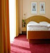 Hotel Kurfuerstendamm Am Adenauerplatz Берлін Екстер'єр фото